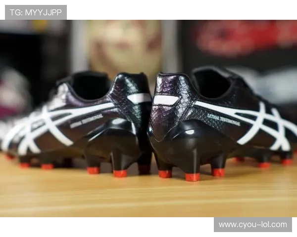 亚瑟士足球鞋助力球星展现非凡实力与精准控球的秘密武器