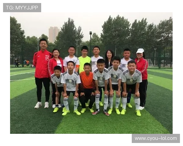 从青少年到职业赛场全面解析如何一步步成长为顶尖足球球星之路