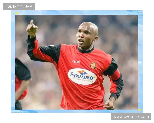 传奇足球后卫巨星的巅峰之路与球场风采解析