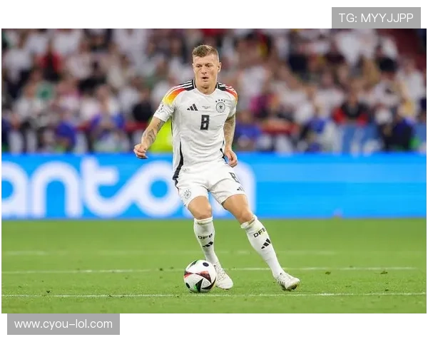 德国足球历史第一球星排名揭晓 谁才是无可争议的传奇人物