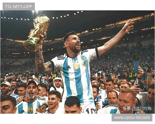 梅西传奇再度启航 足球球星卡引领收藏新风潮